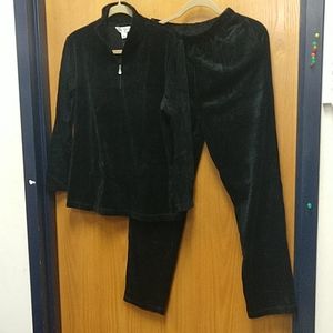 Black Velour Comfort Pant Set New!  Small
